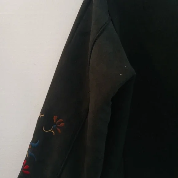 (Relativity) Ladies Jacket Sz M Black Suade Embroidered Flowers Sherpa Lining - Picture 8 of 16